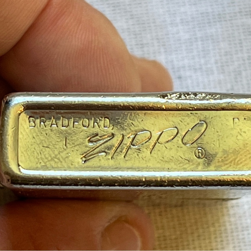 Zippo Bradford 1947-1949 Vintage Engine Turned Lighter - Picture 9 of 15